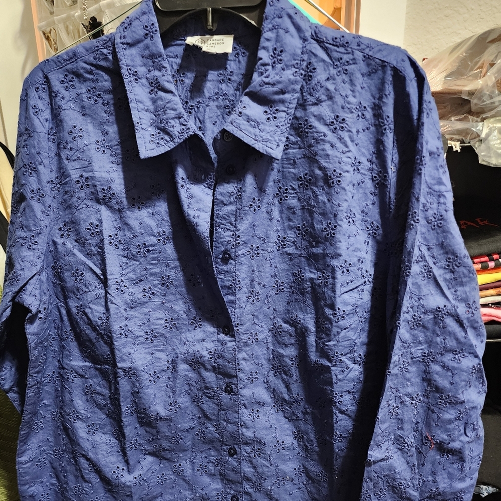 Candace Cameron Bure Textured Navy Shirt